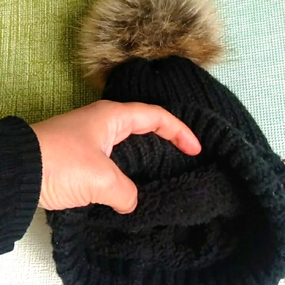 Winter hat very warm - Picture 2 of 2